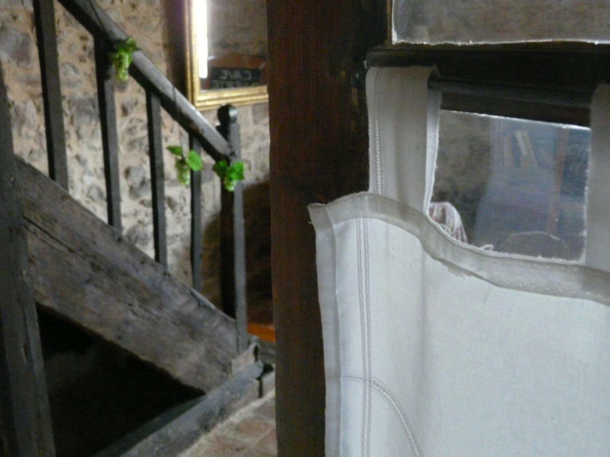 Topaze Sejour Chez Le Vigneron Monnieres  Bagian luar foto